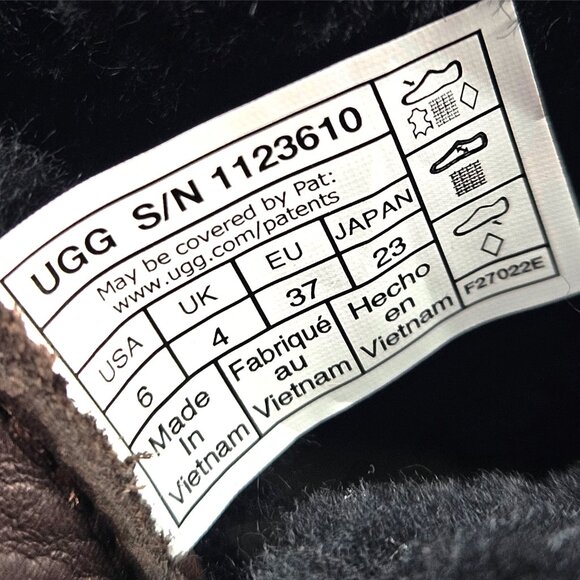 UGG Adirondack III Boots in Burnt Cedar - Picture 12 of 12